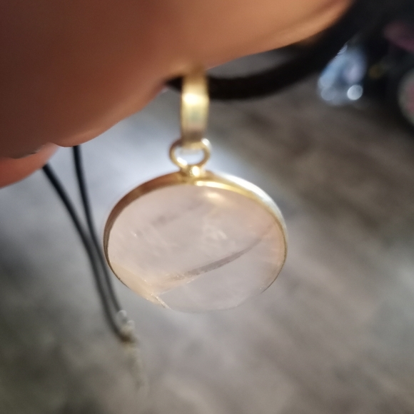 Rose Quartz pendant necklace - Picture 7 of 9